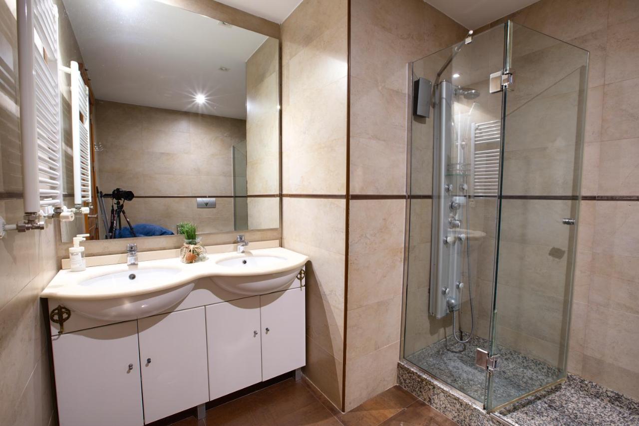 Apartamentos Chvictoria クエンカ エクステリア 写真