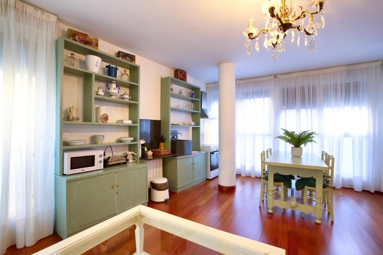 Apartamentos Chvictoria クエンカ エクステリア 写真