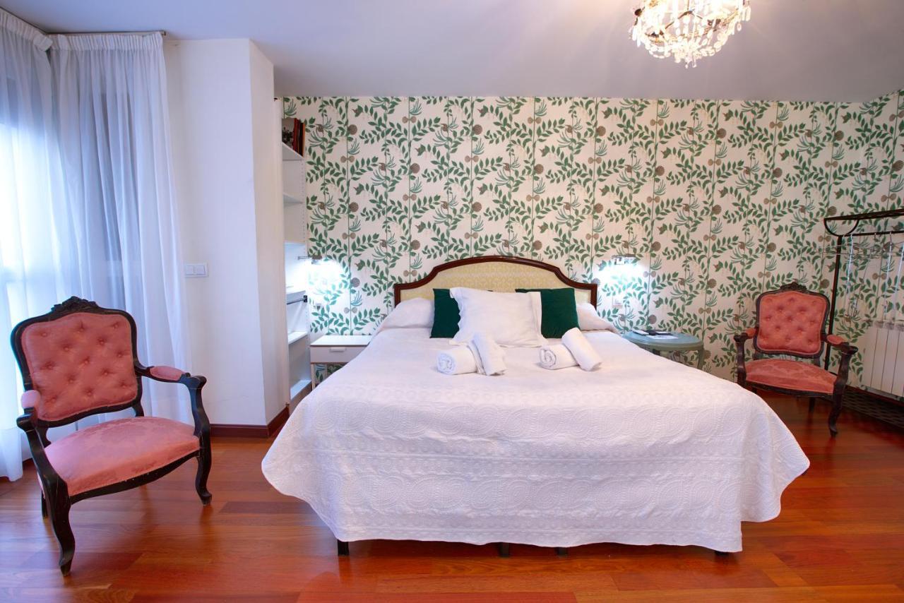 Apartamentos Chvictoria クエンカ エクステリア 写真
