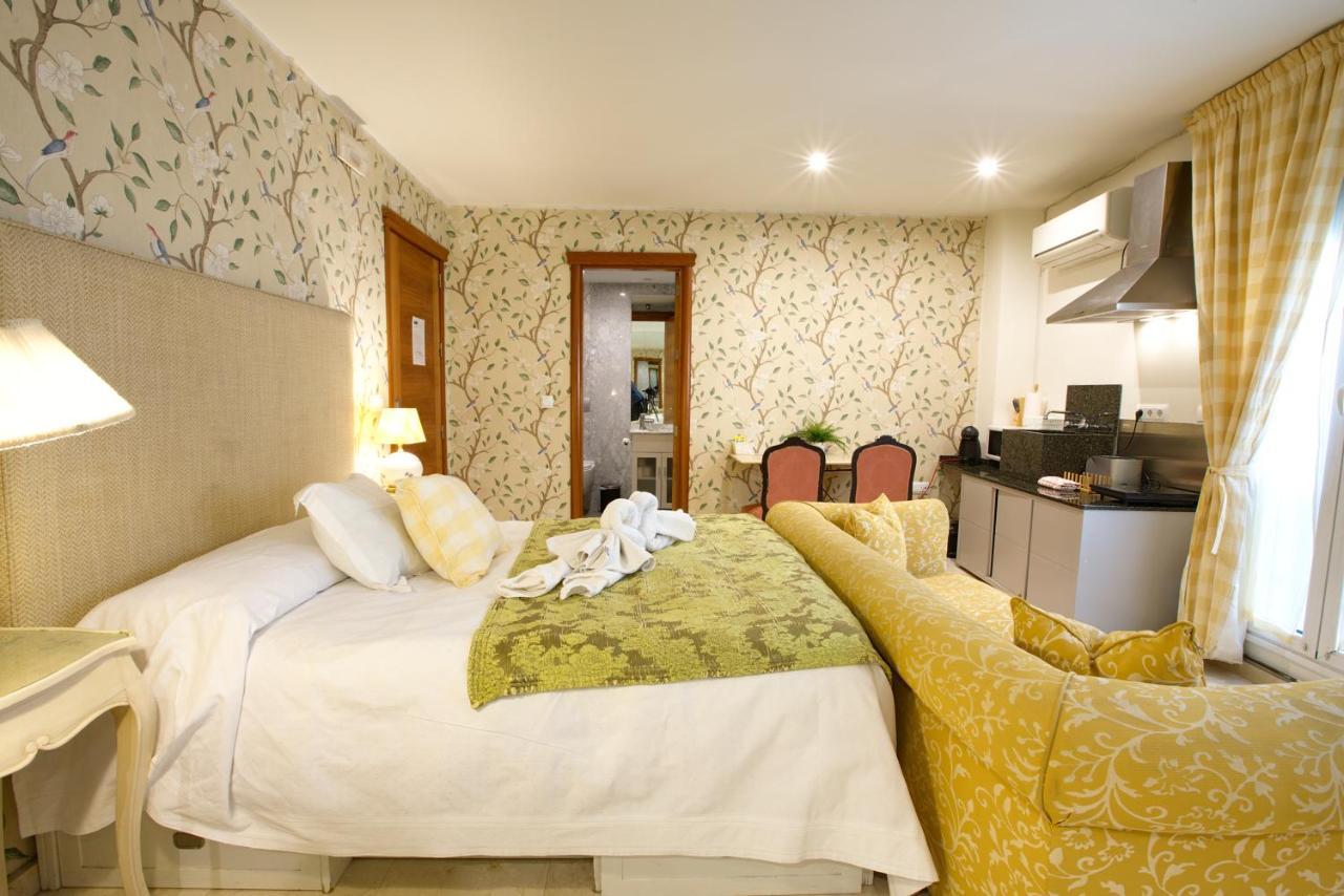 Apartamentos Chvictoria クエンカ エクステリア 写真